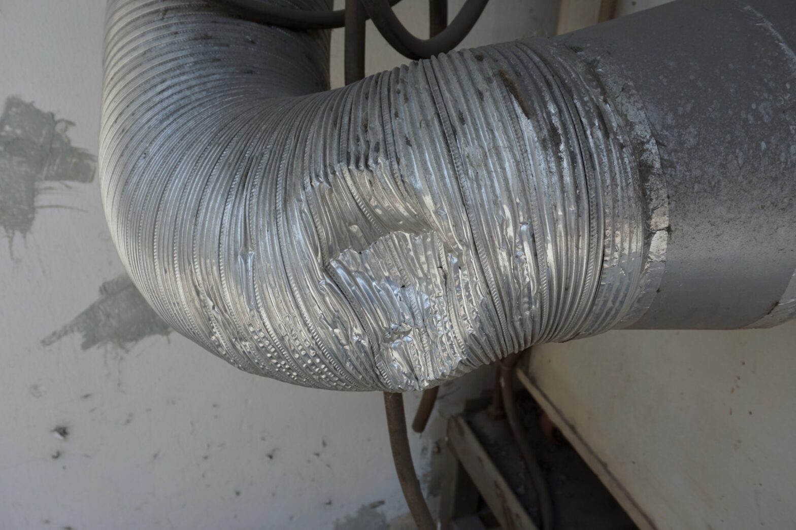 commercial air duct repair vs replacement